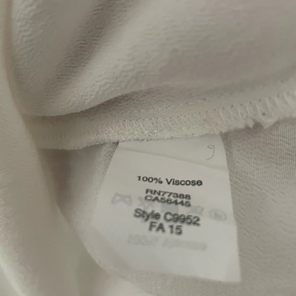 ☀️J Crew  Women’s XS White Henley